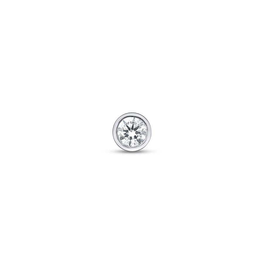 Tektaş Tragus Piercing — 0.05 karat